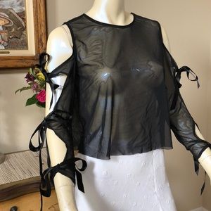 LF Tops - LOVE mesh top LF Tops - LOVE mesh top